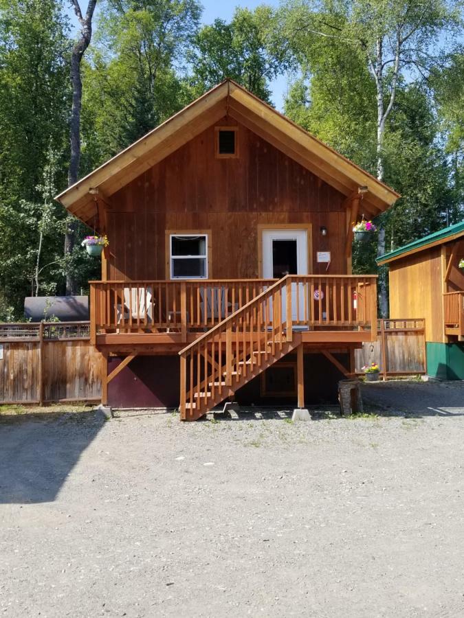 Отель Talkeetna Love-Lee Cabins Экстерьер фото