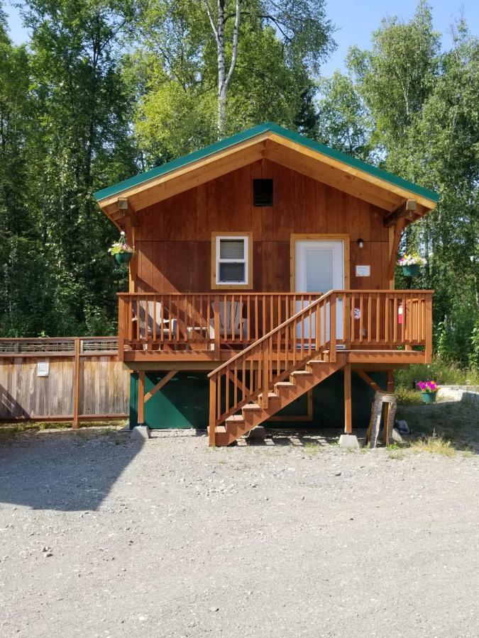 Отель Talkeetna Love-Lee Cabins Экстерьер фото